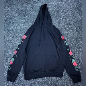 Shein Rose Design Light Hoodie                                      Medium Size